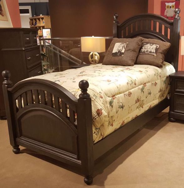 Picture of TUNDRA TWIN POSTER BED