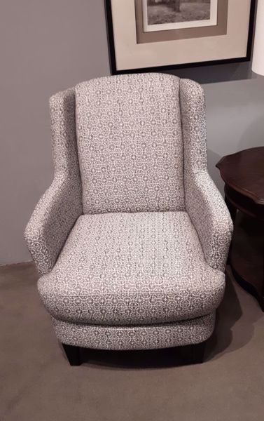 Picture of VIOLET SWIVEL CHAIR