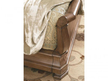 Picture of Louie P's Queen Sleigh Bed