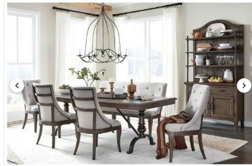 Picture of ROXBURY MANOR DINING TABLE